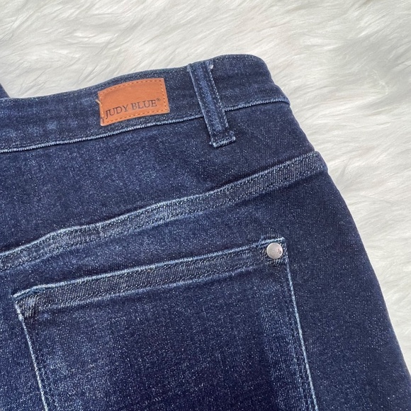👖|•JUDY BLUE•| Dark Wash Skinny Fit Jeans Size 15/32👖 - Picture 3 of 5